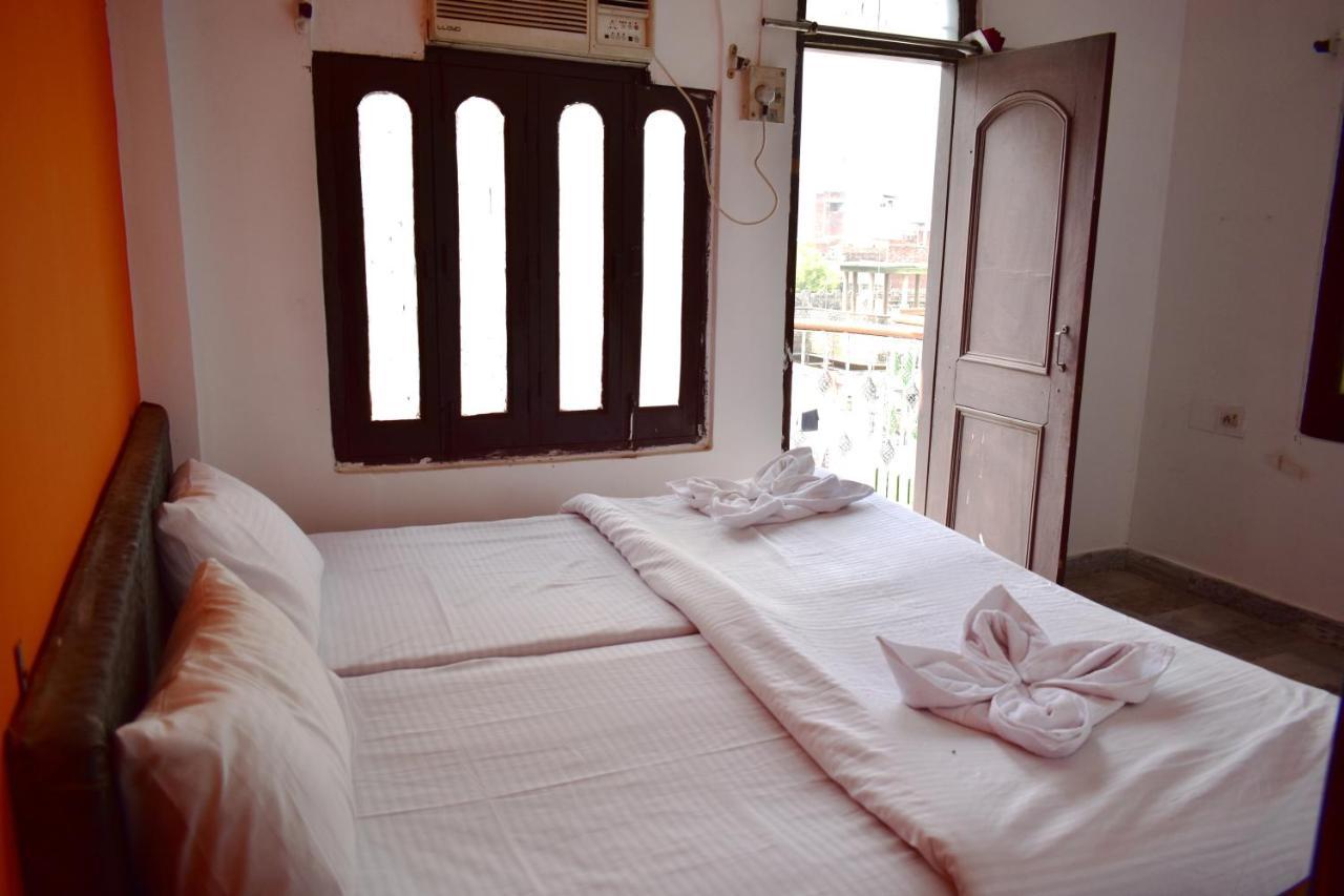 Sandhya Guest House Varanasi Near Ganga River Kültér fotó