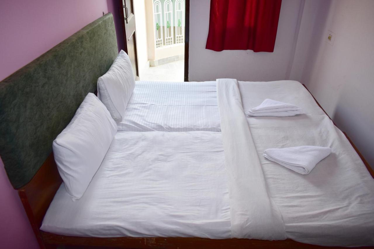 Sandhya Guest House Varanasi Near Ganga River Kültér fotó