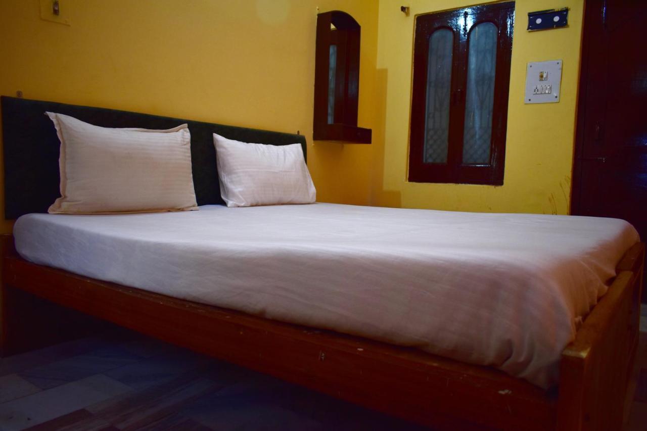 Sandhya Guest House Varanasi Near Ganga River Kültér fotó