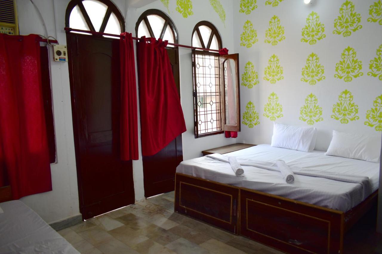Sandhya Guest House Varanasi Near Ganga River Kültér fotó