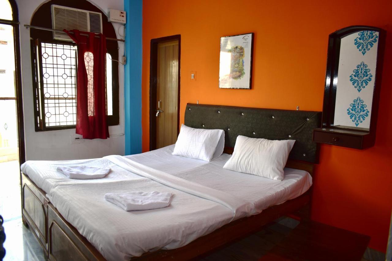 Sandhya Guest House Varanasi Near Ganga River Kültér fotó