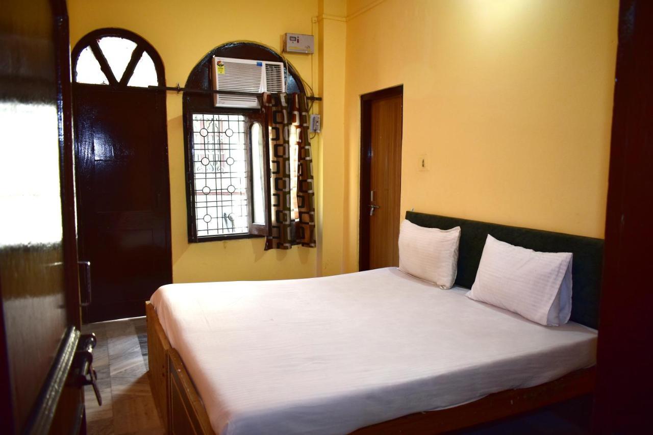 Sandhya Guest House Varanasi Near Ganga River Kültér fotó