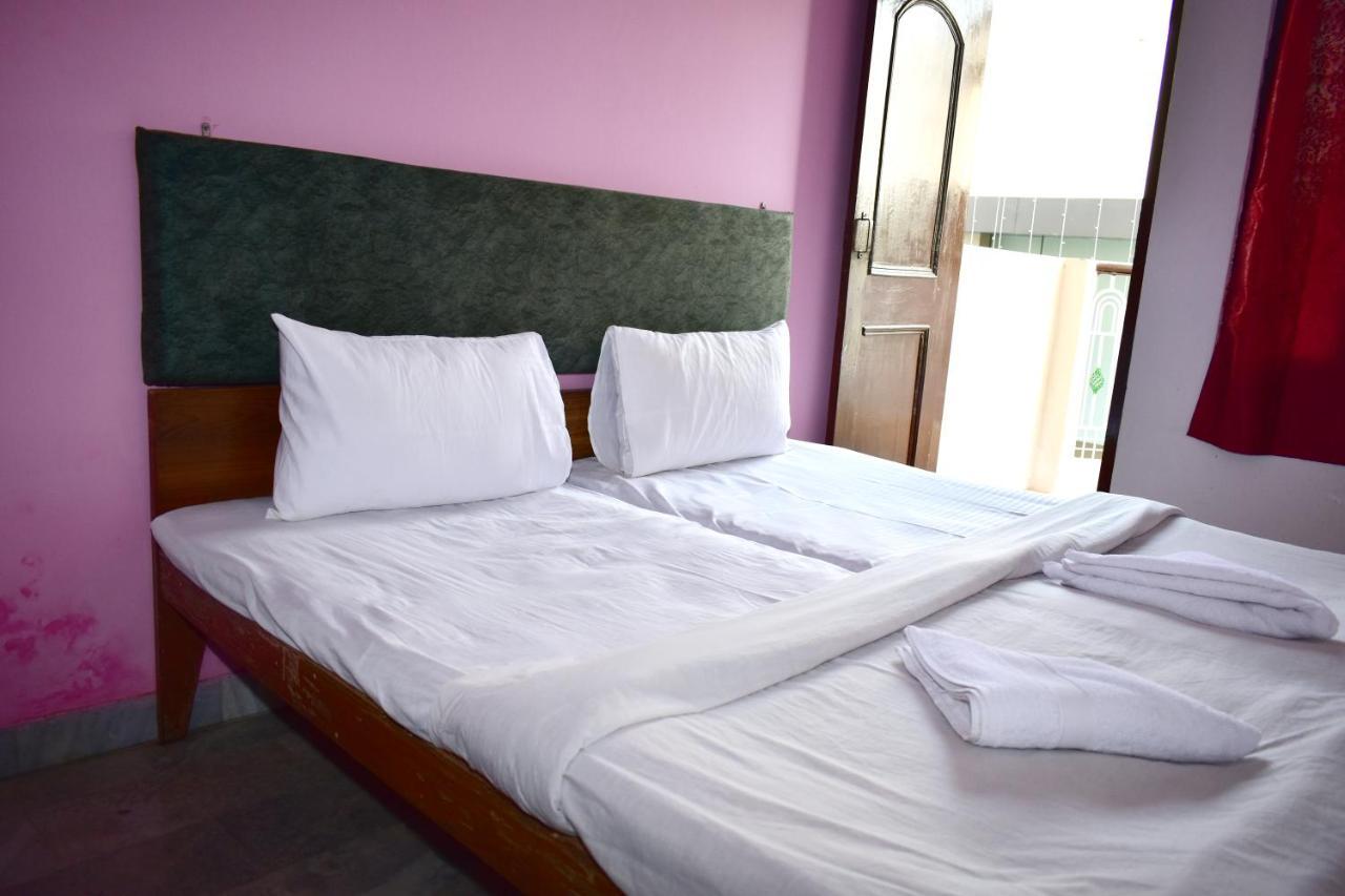 Sandhya Guest House Varanasi Near Ganga River Kültér fotó