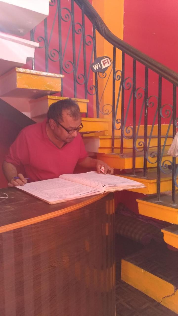 Sandhya Guest House Varanasi Near Ganga River Kültér fotó